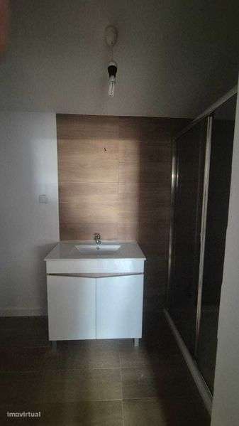 estudio em coimbra disponivel para arrendamento - Grande imagem: 4/5