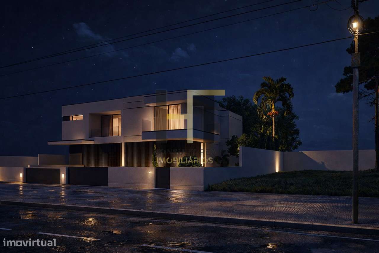 Moradia T4 | 3 Suítes | Varanda | Piscina | Maia-11