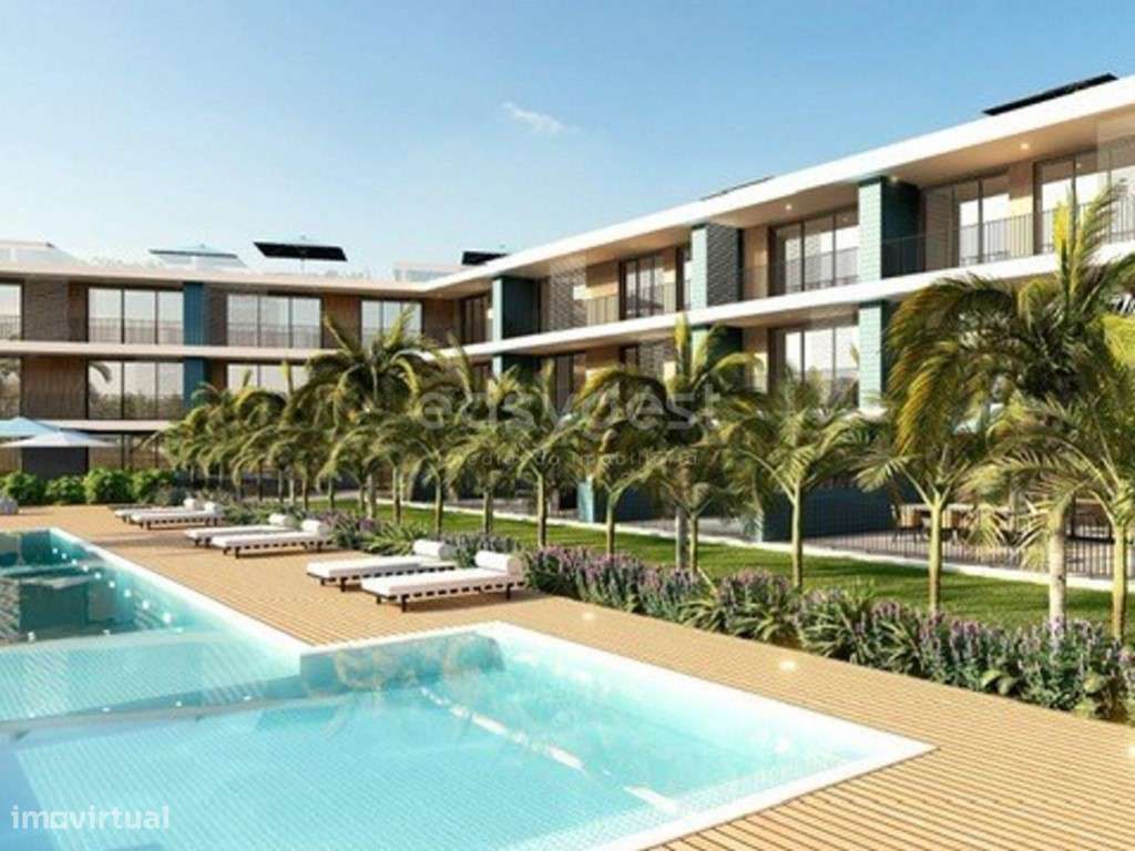 Prédio urbano térreo situado numa zona tranquila em Olhão - Grande imagem: 4/12