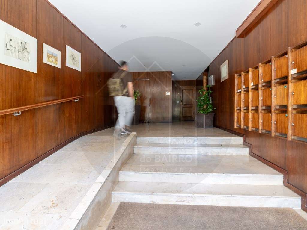 Apartamento T3 Vistas desafogadas em Ramalde, Porto-22
