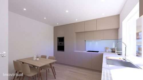 Condominio Moradias T4 piscina e jardim Estoril-9