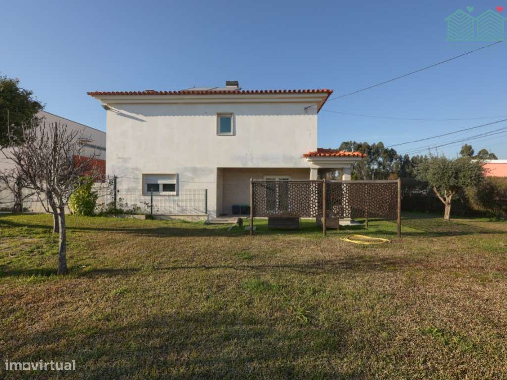 Moradia Isolada T5 em Esgueira - Grande imagem: 4/40