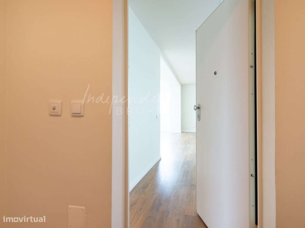 APARTAMENTO T4 TOTALMENTE REMODELADO NAS TORRES DO RESTELO, COM VIS...-31