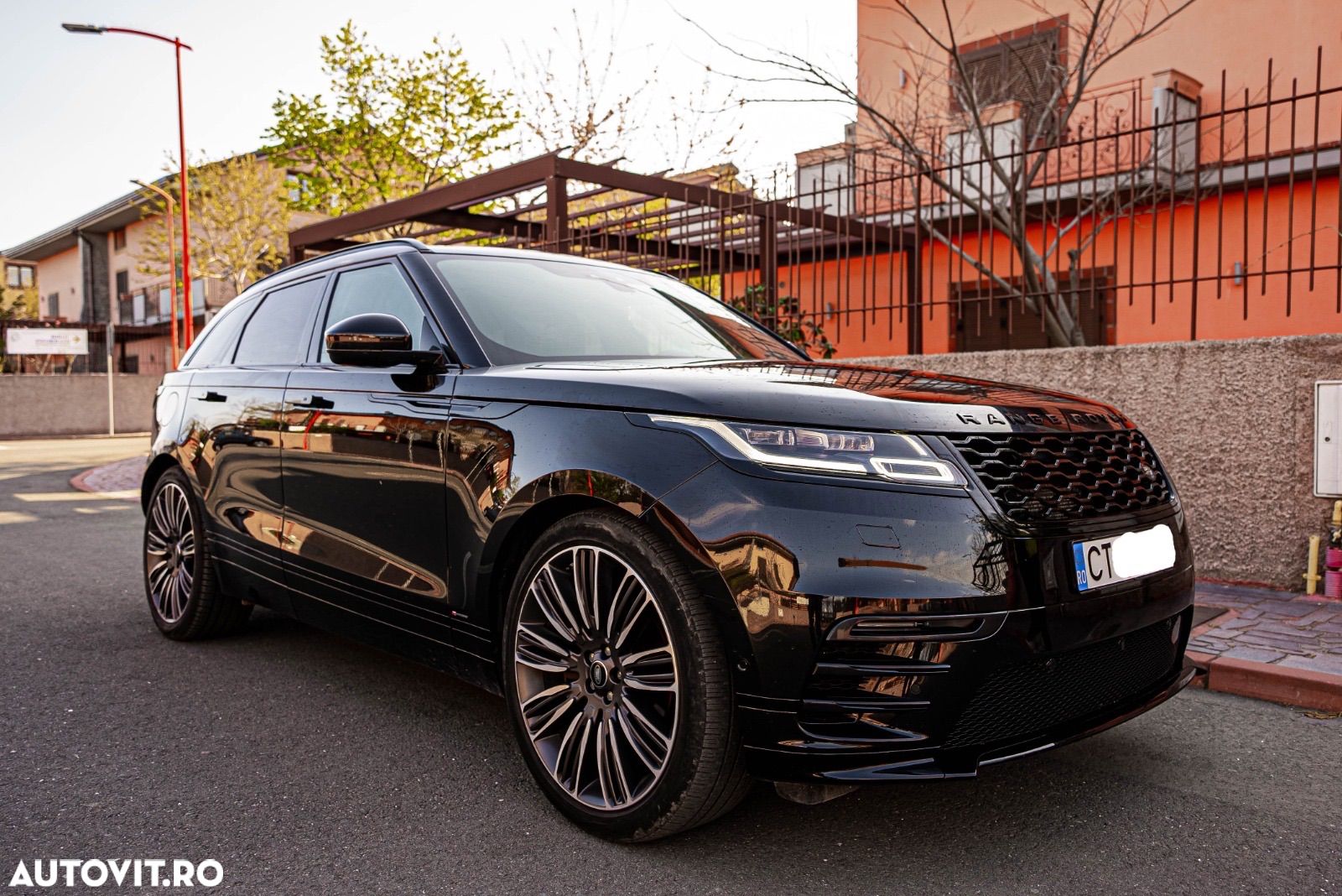 Land Rover Range Rover Velar 3.0 R-Dynamic HSE - 1