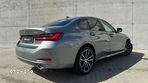 BMW Seria 3 320i - 6