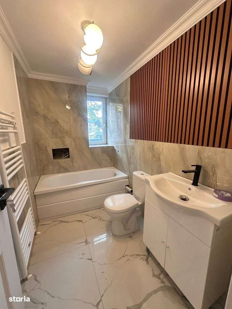 De vanzare  2 camere, etaj 1, renovat complet, 56.000 euro - Imagine principală: 2/5