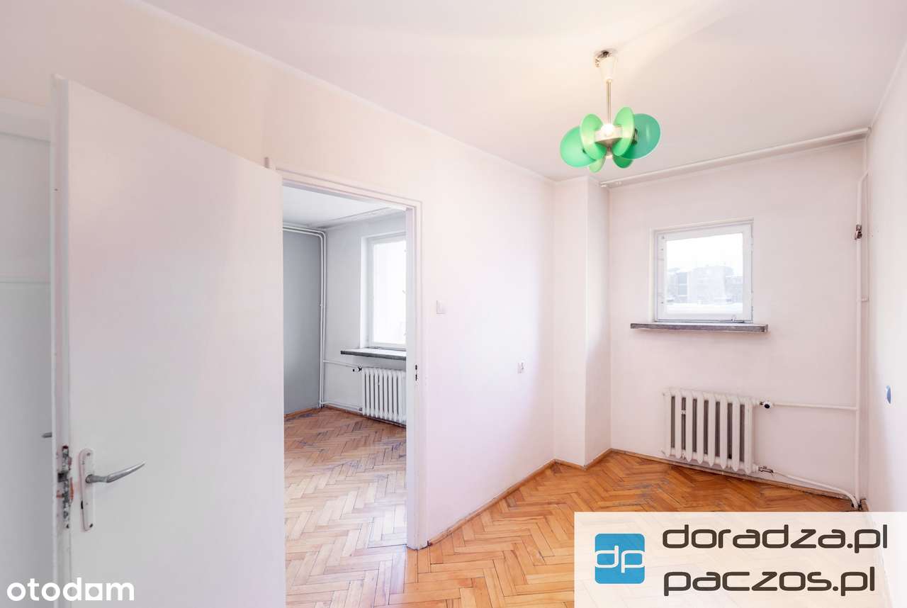 W Rynku/ 37,5 m2/ Loggia / Duża Piwnica/ Opcja 3 Pokoi / Zadbany Blok-5