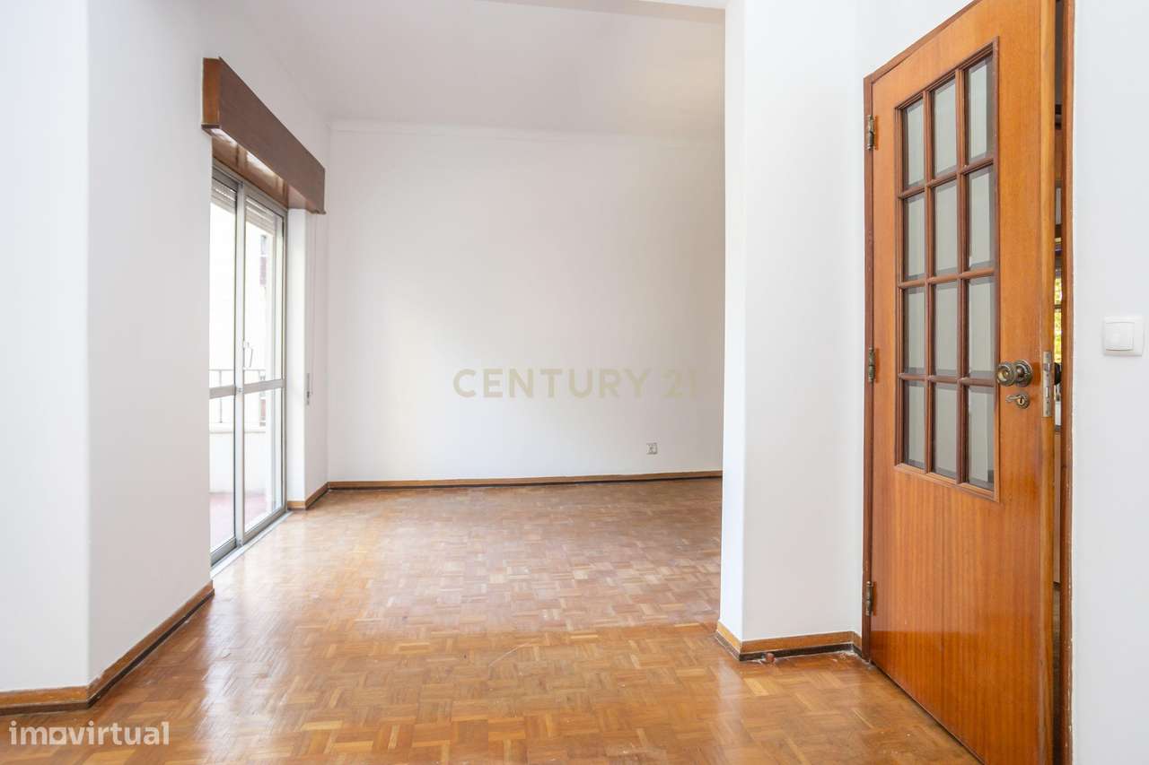 Apartamento T2+1 Quinta Alves da Silva-8