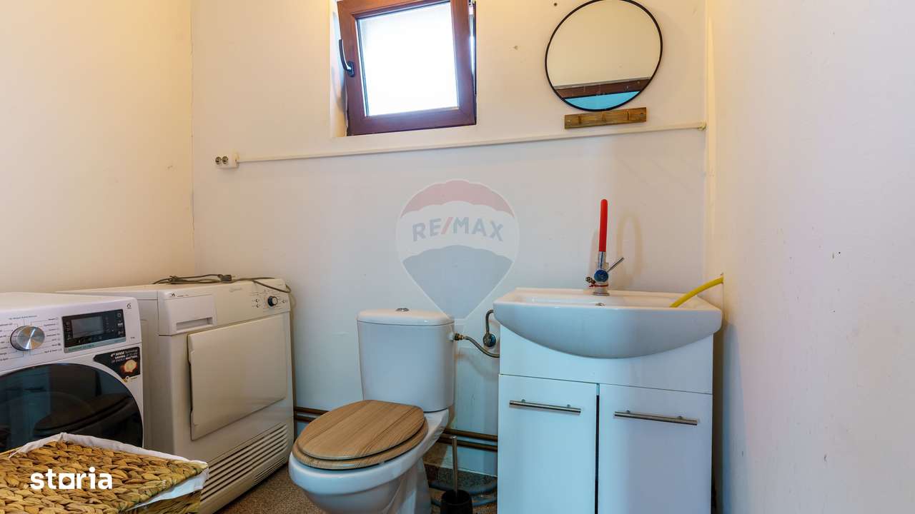 Teren 9.4 ha extravilan + casa 230 mp, COMISION 0%-14