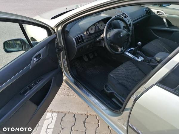 Peugeot 407 2.0 HDI ST Komfort EU4 - 8