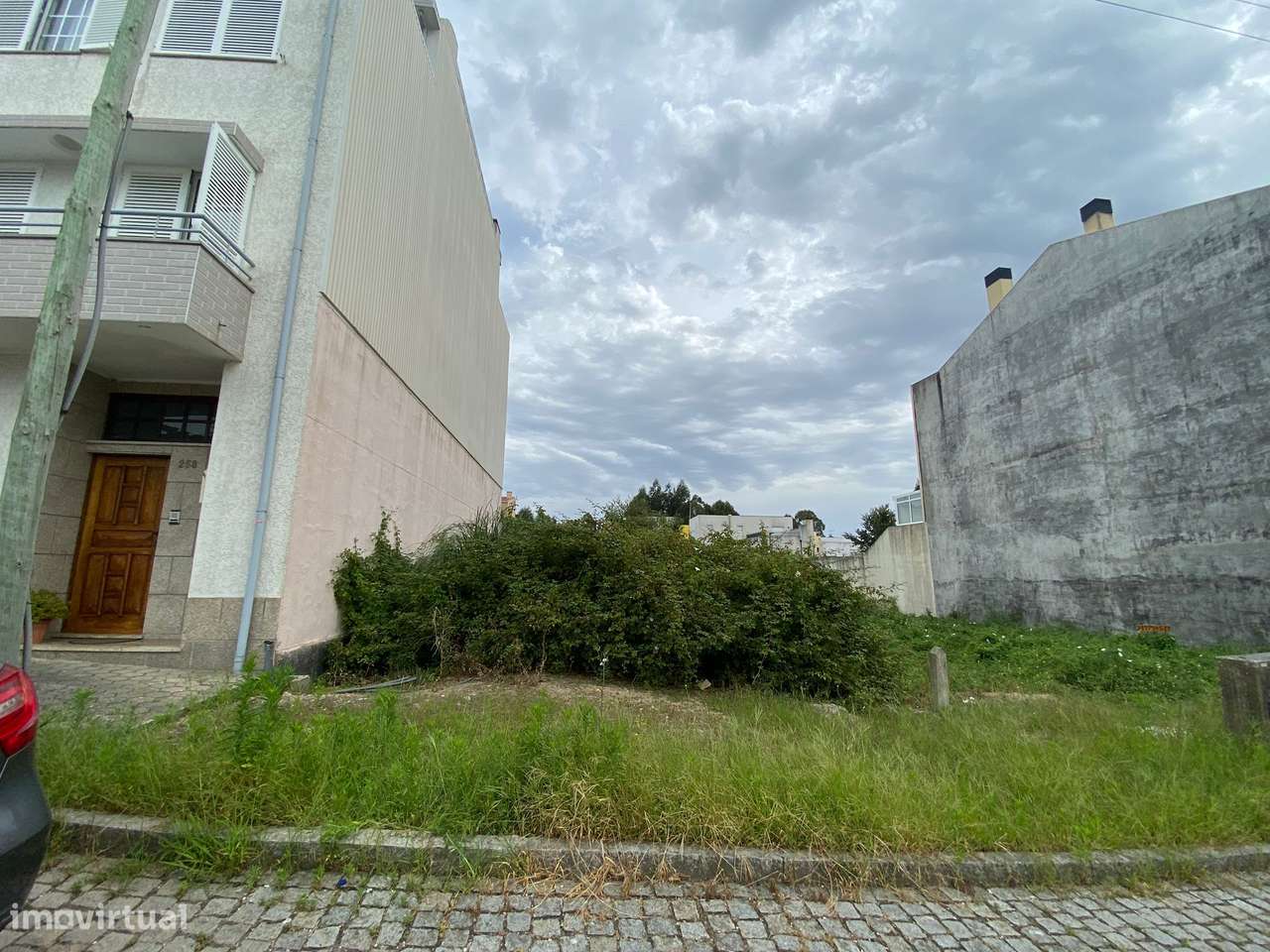 Terreno para construção na Paradela, Pedroso-3