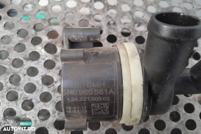 Pompa recirculare apa 5N0965561A Volkswagen VW Passat B6  [din 2005 p - 2