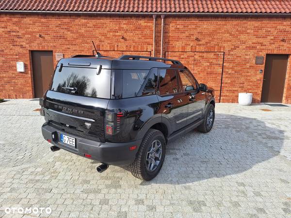 Ford Bronco - 3