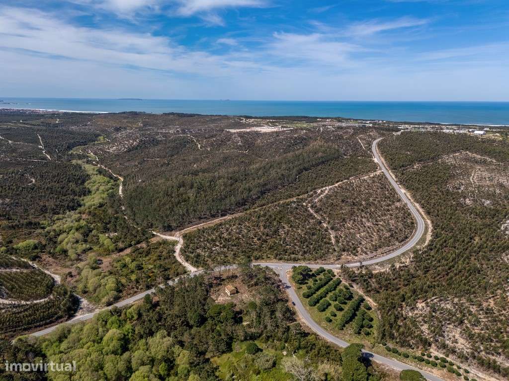 Terreno com PIP aprovado para aldeamento turístico de 5 estrelas-16