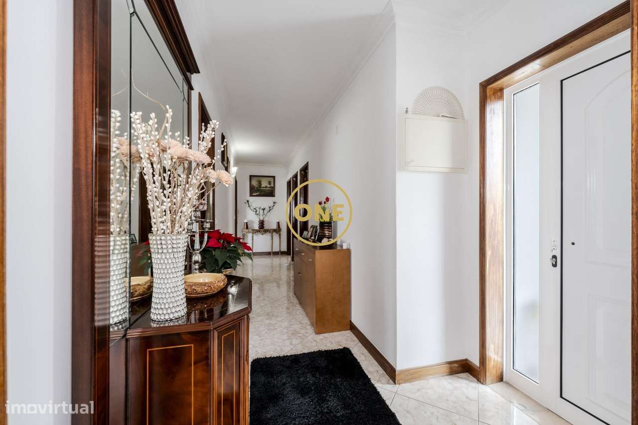 Moradia T1+ T3 em Vale S. Martinho - V.N. Famalicão-11