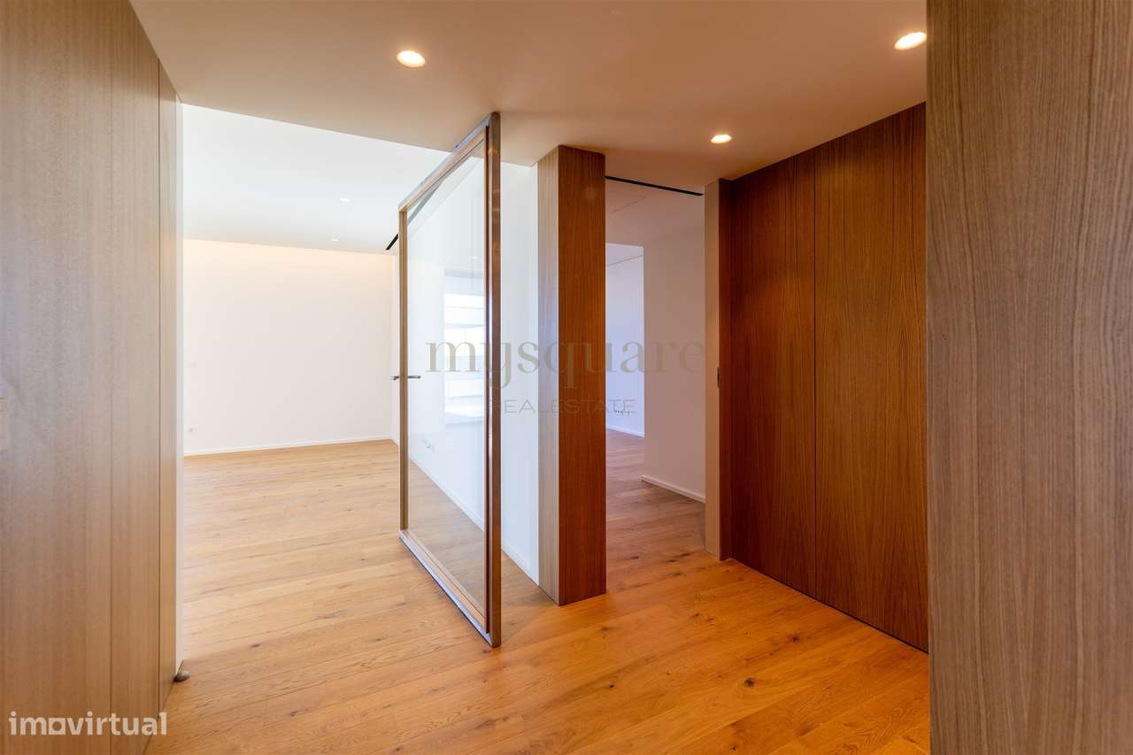 Apartamento T4 Venda em Canidelo,Vila Nova de Gaia - Grande imagem: 4/37