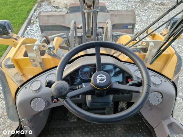 Volvo L180H - 16