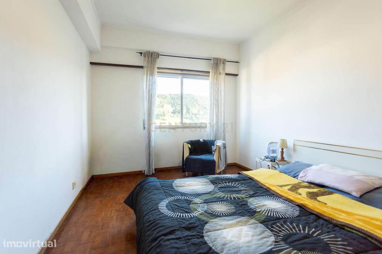 Apart. T2 com 96 m2 na Póvoa de Santo Adrião – Alameda Fernando Namora-5