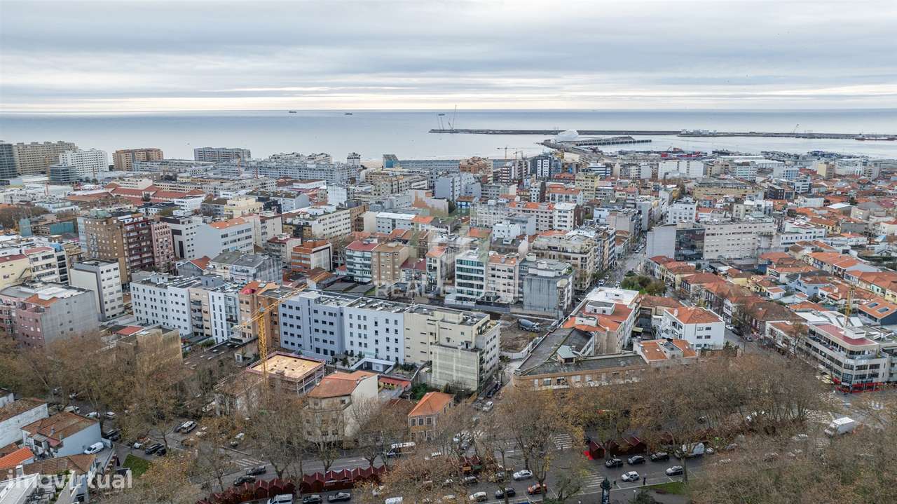 Apartamento NOVO T1 com Terraço ( Ultimo andar) - Grande imagem: 3/18