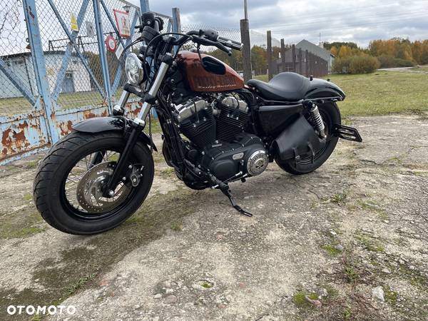 Harley-Davidson Sportster Forty-Eight - 2