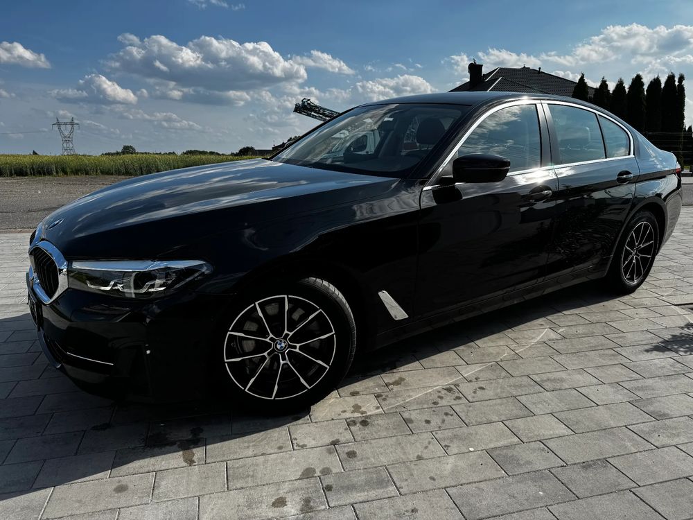 BMW 5 Series G30/G31 520d Sport Line sport 2022