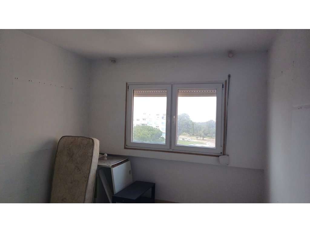 Apartamento T2 com Vista Rio em Santo António da Charneca - Excelen...-25