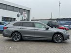 Volkswagen Passat 1.5 TSI ACT mHEV Elegance DSG - 8