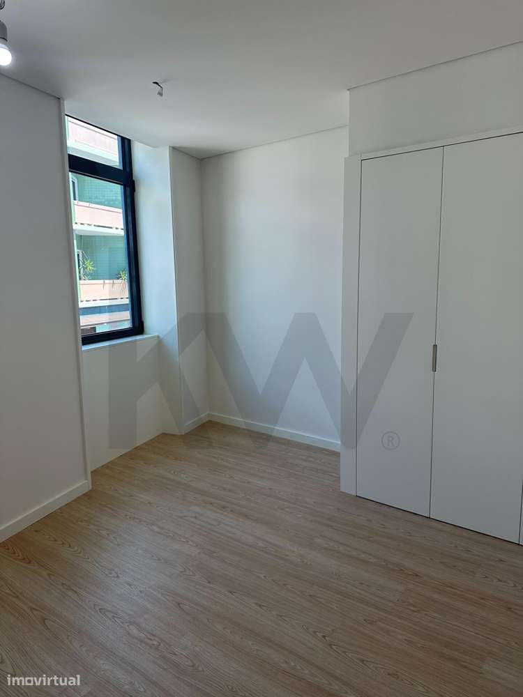 Apartamento T1 novo no centro do Porto ao Palácio de Cristal - Grande imagem: 4/32