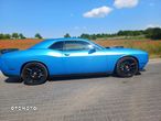 Dodge Challenger - 10