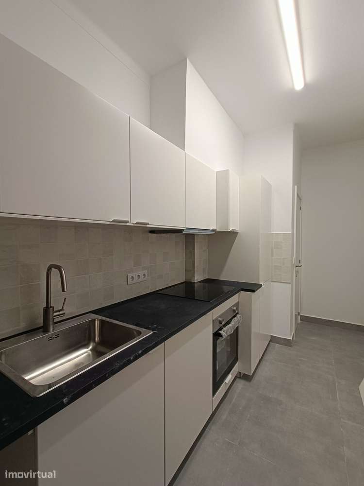 t3 remodelado no centro do Montijo - Grande imagem: 2/10