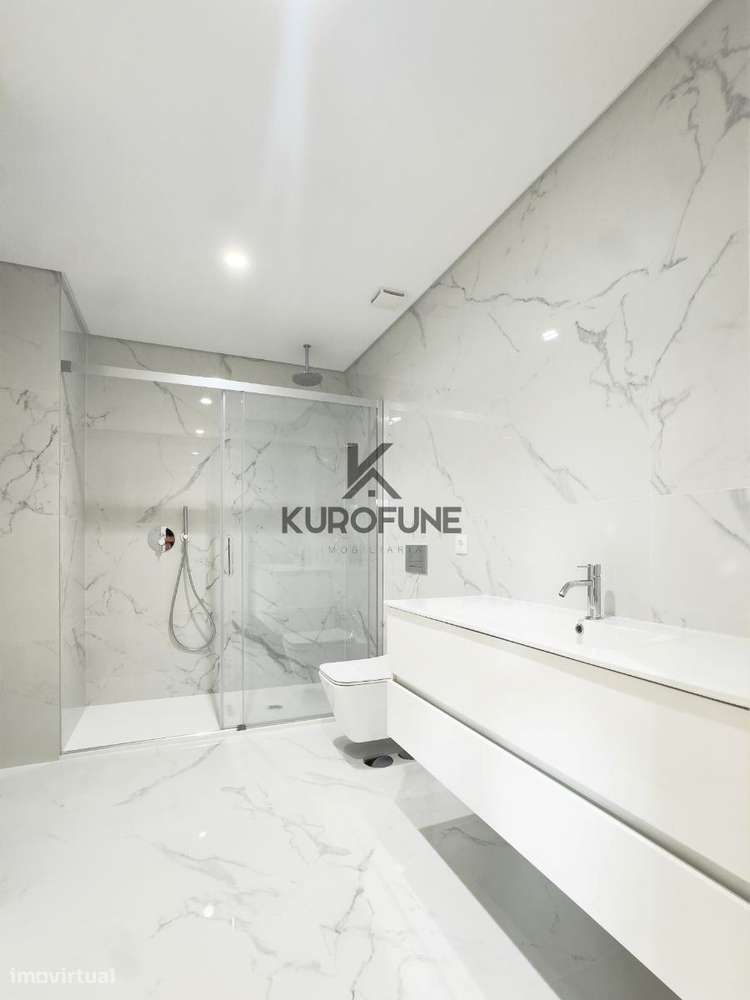 T3 Totalmente Equipado em Avintes  Excelente Investimento com Rendi...-9