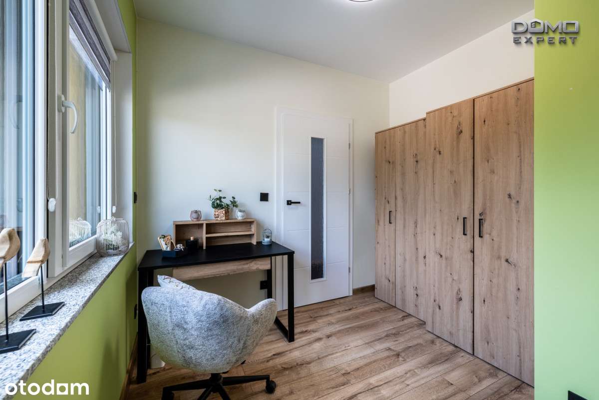 4 pok ogród i 2 szerokimi miejscami parkingowymi-16