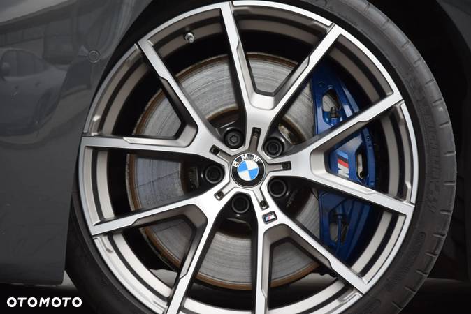 BMW Seria 8 M850i xDrive - 12