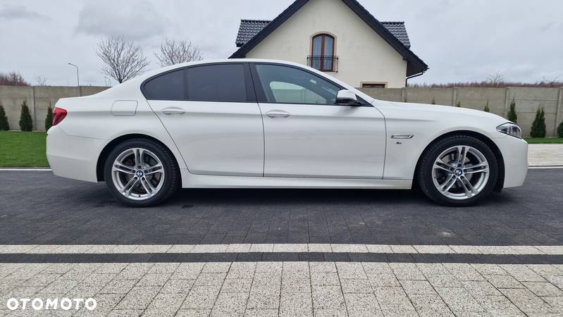 BMW Seria 5 520d xDrive - 3