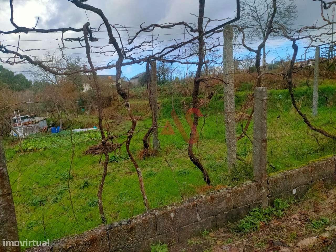 Terreno para construção com 1.960 m² em Regadas, Fafe - Grande imagem: 5/7