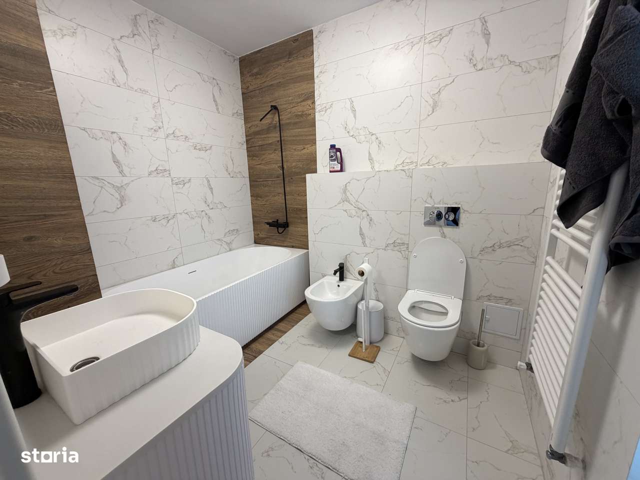 Casa Mioveni, Zona A-uri, Mobilata, 2025, de Lux - Imagine principală: 4/17