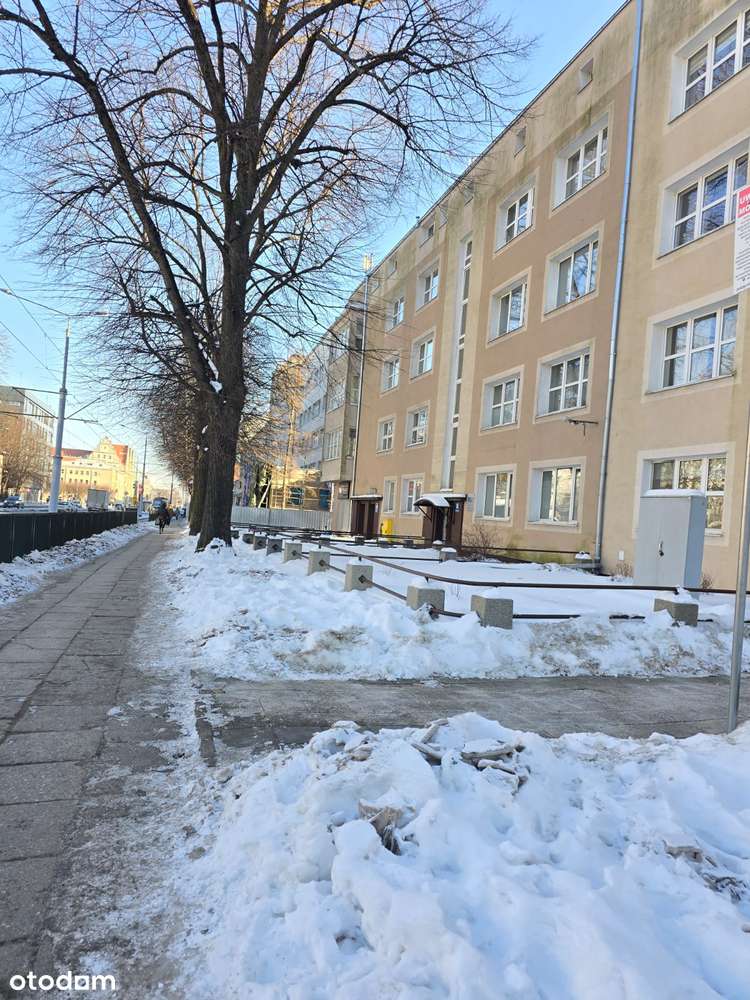 Mieszkanie z dużym potencjałem bardzo blisko centrum!-14