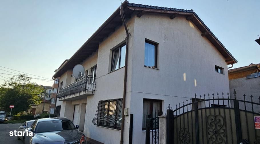 Casa duplex cu 3 dormitoare in Rogerius, Oradea V3262