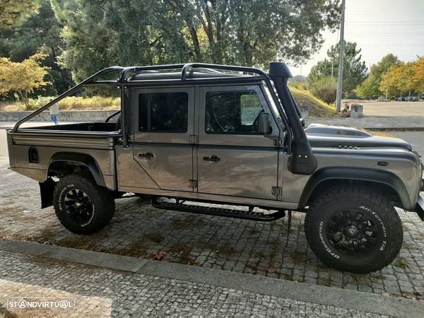 Land Rover Defender - 8