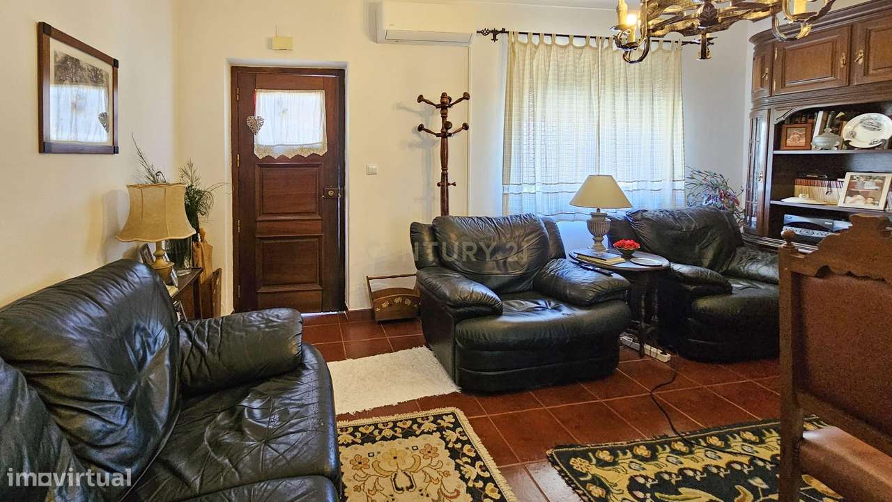 Moradia T3 em Canaviais, Évora - Oportunidade Única!-10