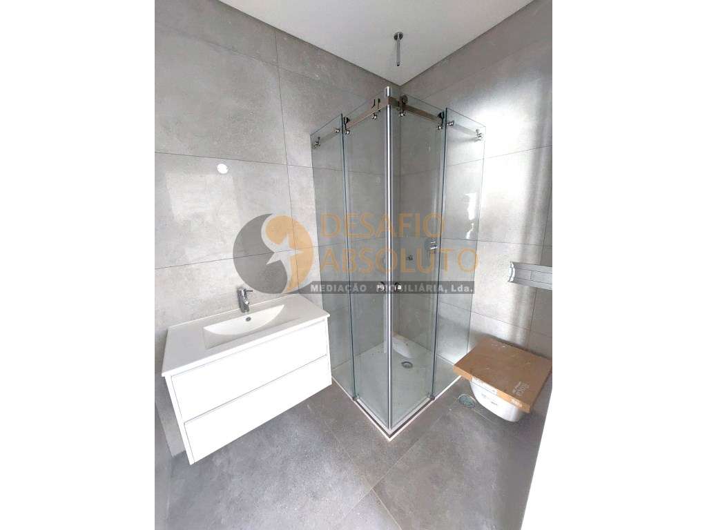 Moradia Isolada T4 C/ Piscina e Garagem - Brejos de Azeitão-18