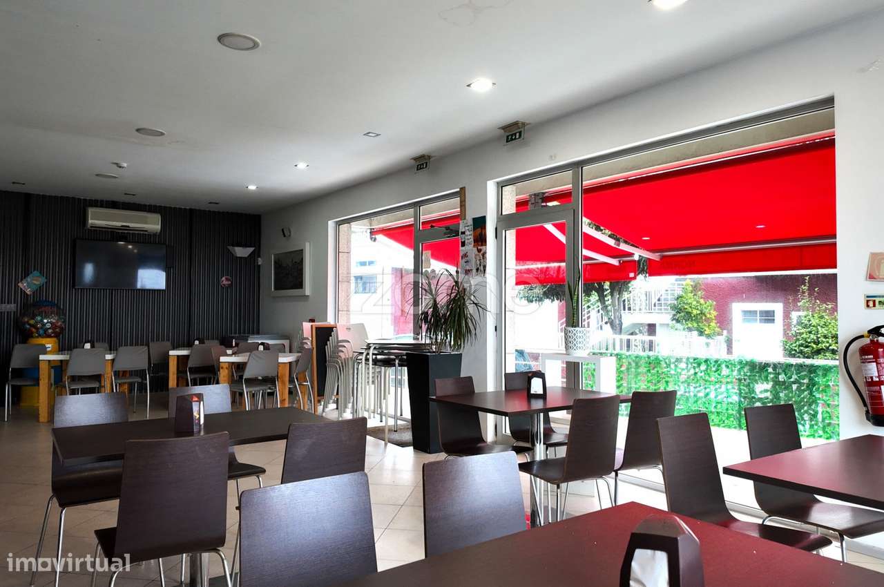 Café Pronto a Trabalhar para Arrendamento em Vilaça, Braga - Grande imagem: 5/36