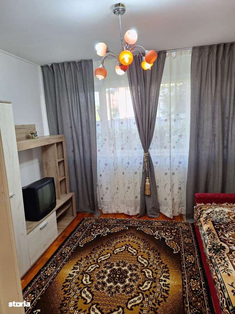Apartament cu 2 camere de vânzare în zona Calea Galați-0