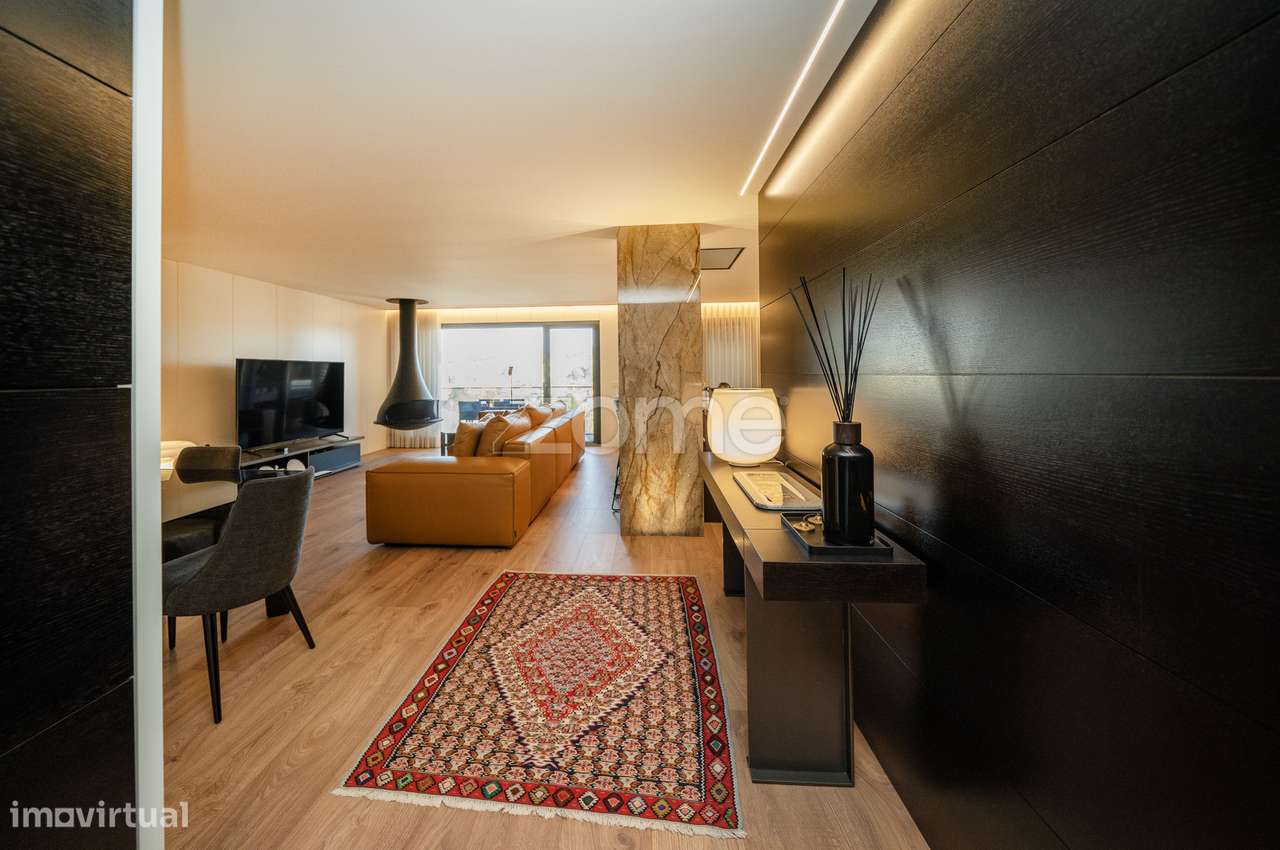 Apartamento T3 exclusivo no Edifício Bom Jesus em Tenões, Braga - Grande imagem: 4/41