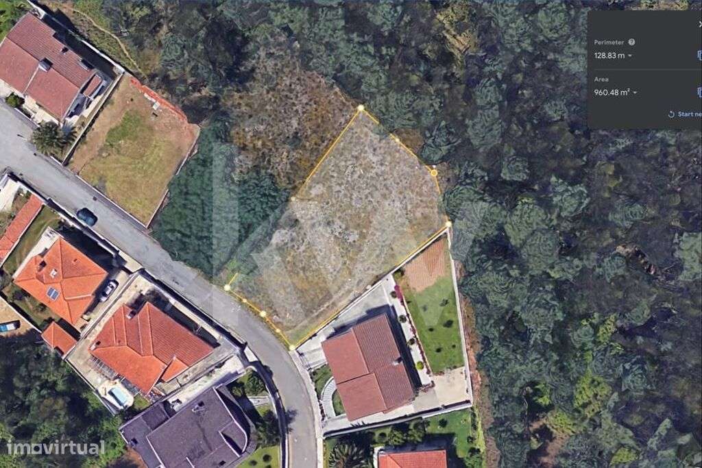 LOTE DE TERRENO URBANO PARA CONSTRUÇÃO COM 946 M2 EM VILAR (OLIVEIRA D - Grande imagem: 3/15