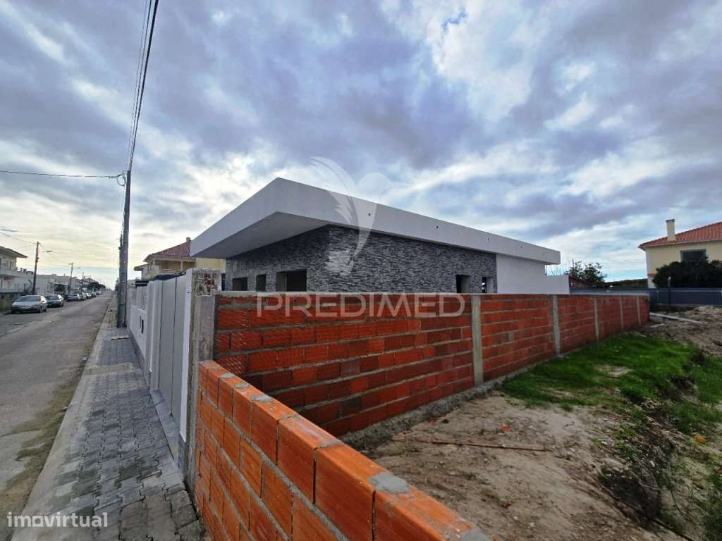 Moradia Isolada Térrea T3+1, Qta. Laranjeiras - Fernão Fero - Grande imagem: 5/26