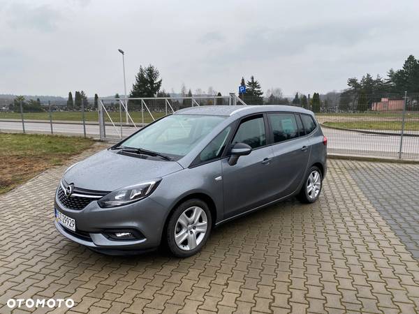 Opel Zafira - 2