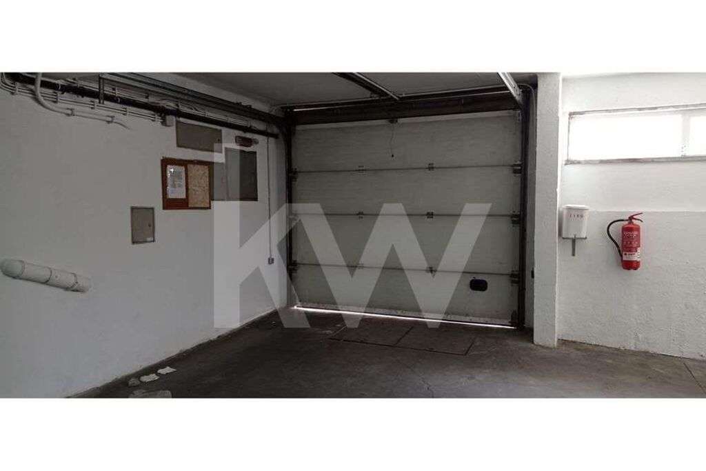 Garagem na Brandoa, Encosta do Sol - Amadora - Grande imagem: 5/25
