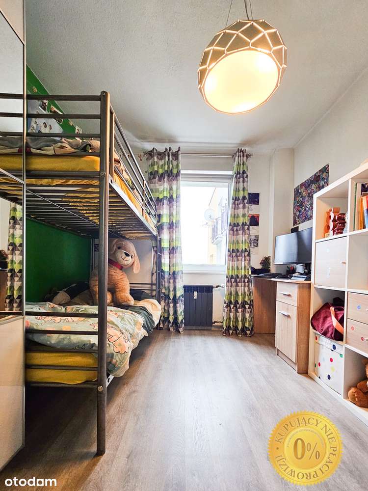 Nowy układ - otwarty salon, duża łazienka !-10