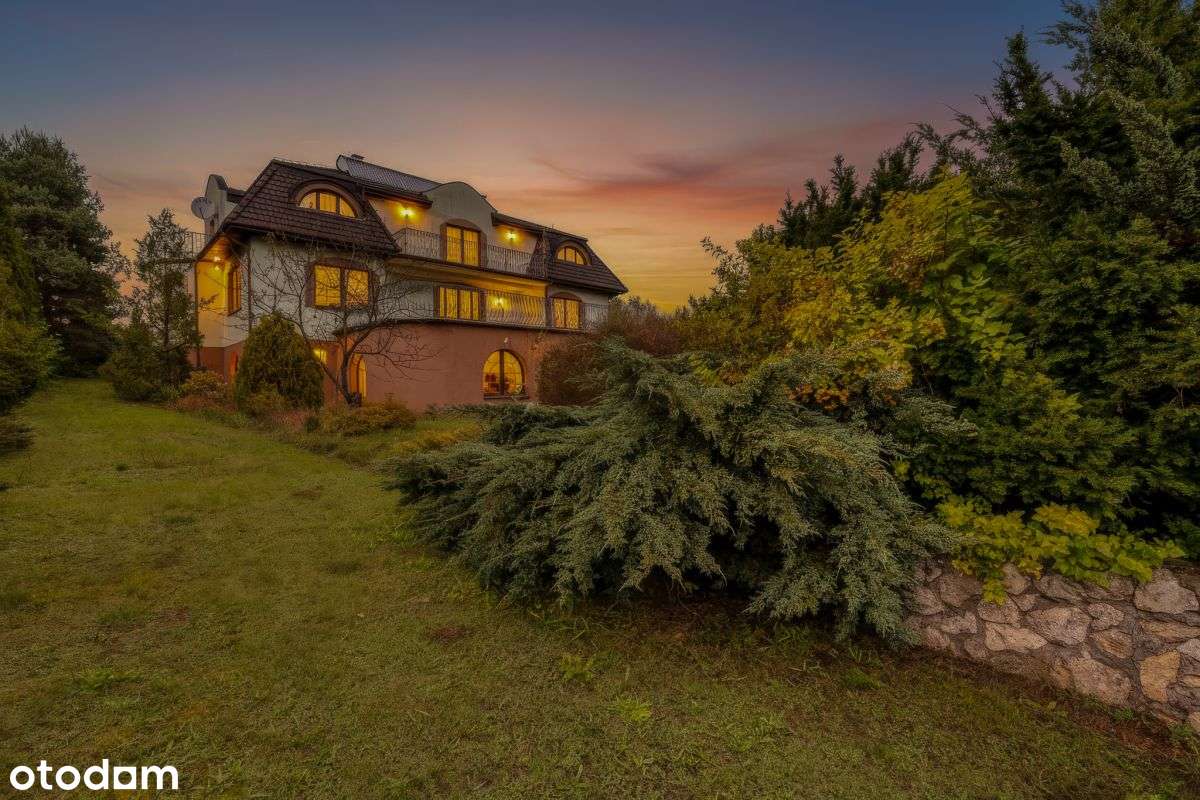 Wyjątkowa rezydencja w zielonej okolicy-13